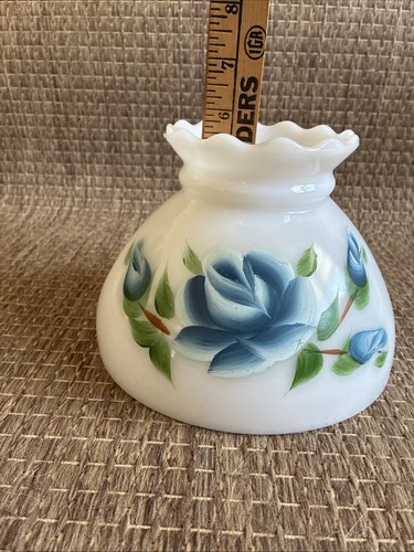 Vintage Milchglas Windlicht Lampenschirm handbemalt blaue Blumen für 8" Monteur - Bild 8 von 8