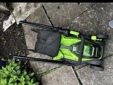 Lawnmower and Strimmer Battery Operated with Charger 2 Battery