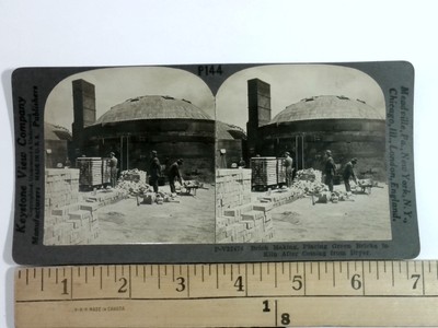 Keystone View Company Stereoview Brick Making Placing Green Bricks in Kiln P144