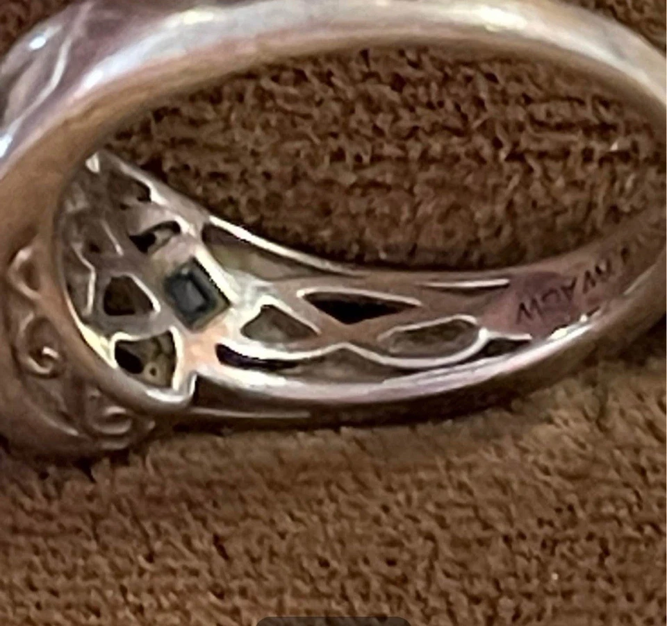 Anillo de diamantes platino vintage 18 pt centro diamante talla 7 Foto 4 de 4