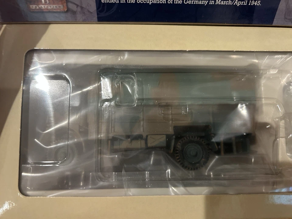 Corgi 1:50 British Bedford QLT Troop Carrier, Royal Navy 1944, No. CC60301 - Image 2 of 4