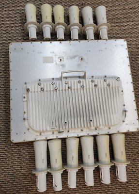 Cambium PMP450m Medusa 5GHz Access Point C050045A102A w/ 12 PMP450b High Gain SM