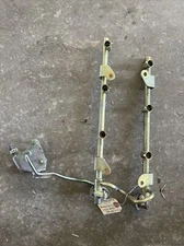 03-06 Infiniti G35 Nissan 350z VQ35DE Injector Fuel Rail Assembly 17521-AC700