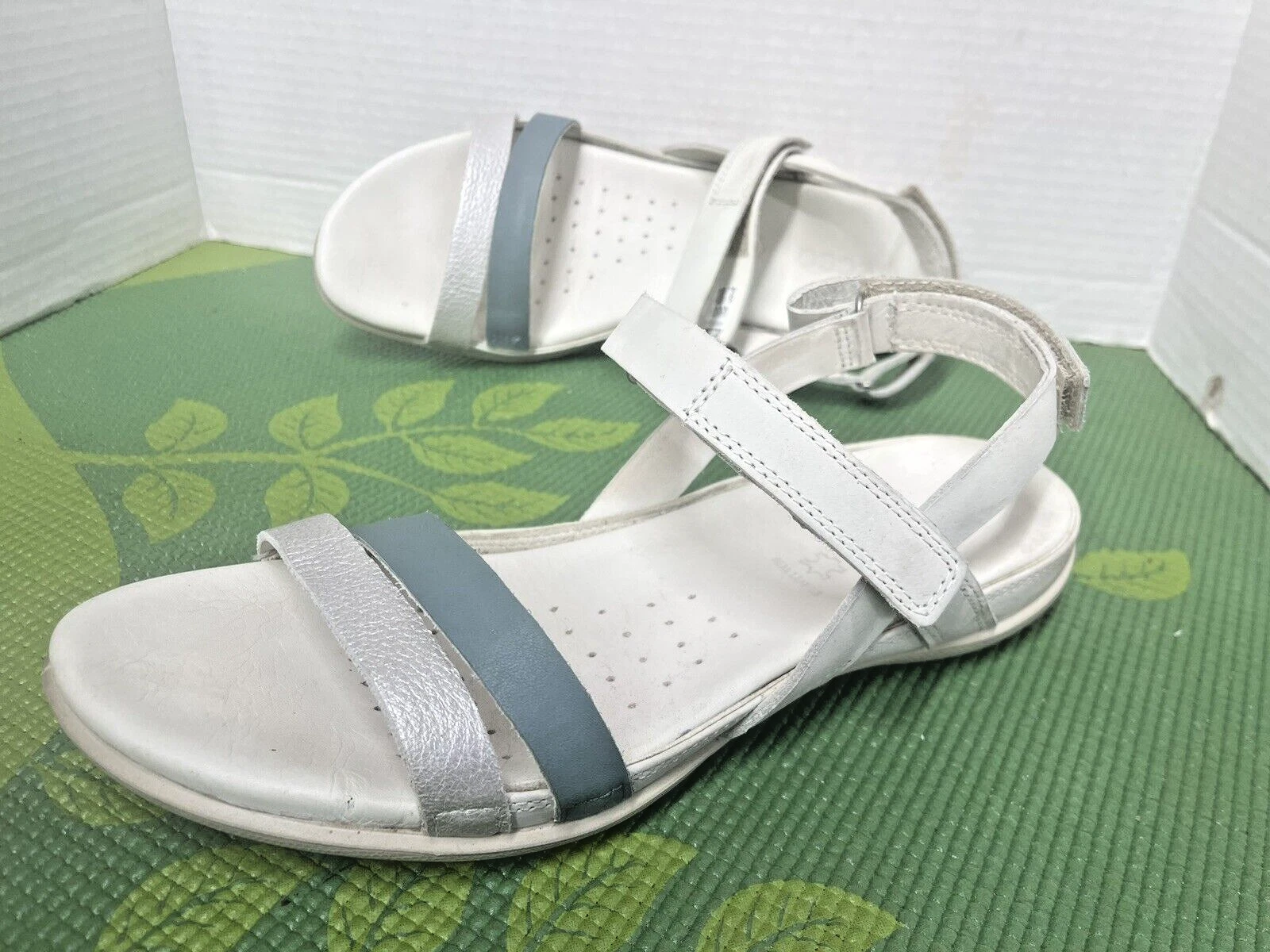 Ecco Sandali donna aperti con cinturino alla caviglia in pelle beige 9 40