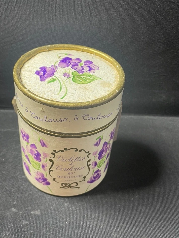 Coffret avec flacon de parfum "Violette de Toulouse 83° Berdoues France » n°57 - Photo 2/4