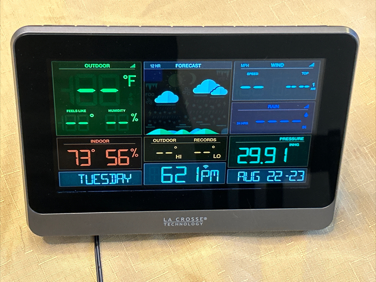 La Crosse Technology Wind/Weather Station Monitor CONSOLE ONLY C83100 W/Adapter
