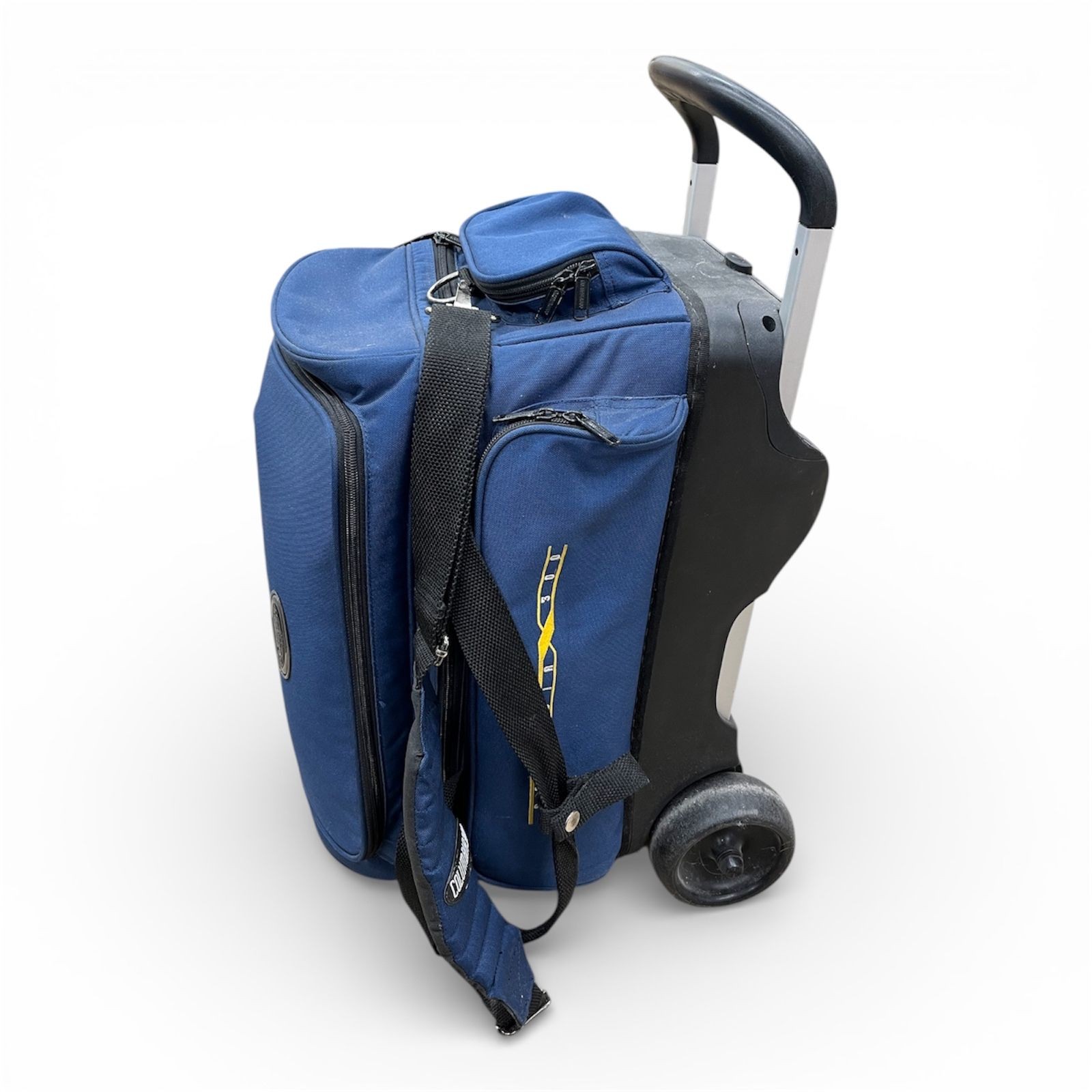 Columbia 300 Stand Up Rolling Bowling Bag W/ 2 Bowling Balls