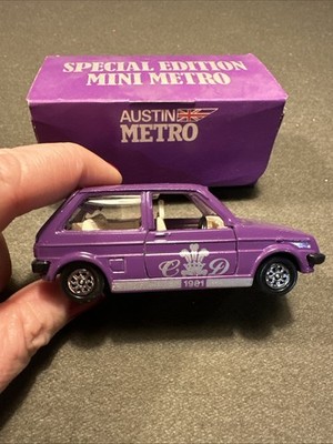Corgi 51693 Austin Mini Metro 1.3 HLS 1981 Royal Wedding Special Edition  Boxed