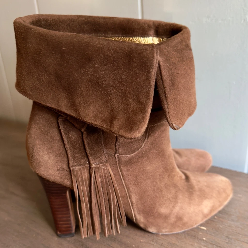 Botas de Gamuza Marrón Chocolate Johnston & Murphy Tobillo Tacón Alto Flecos 7M Brasil Foto 2 de 4