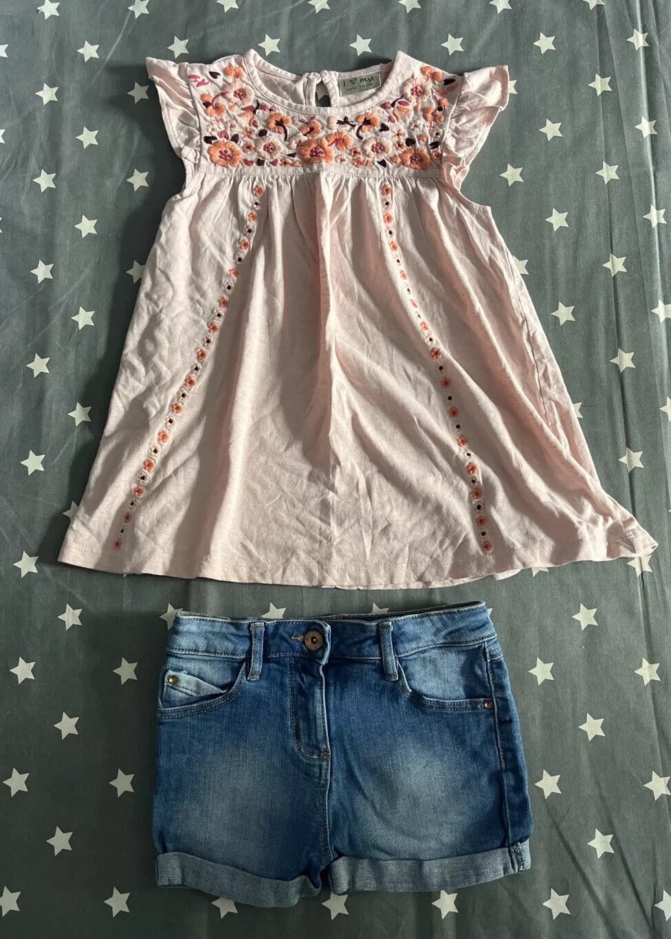 Picture 1 of 14