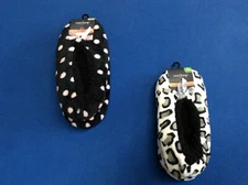 Women's slippers:  warm, cozy slipper socks, available in various colors & sizes