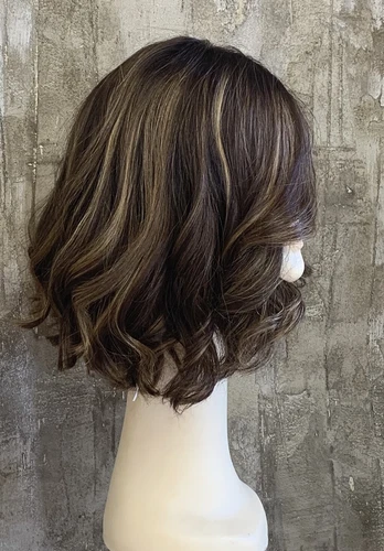 Wellige Bob Brown Highlight Perücke 13x4 Lace Front Echthaarperücke - Bild 6 von 7