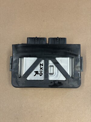 まめ１０BOX まめ10BOX カワサキ ZX-10 ヒューズボックス 26021-1063 純正 中古