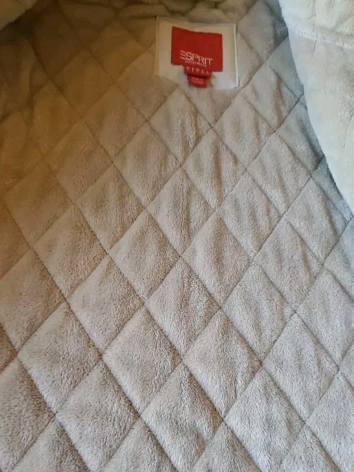 Sz Large ESPRIT Outerwear Women's Jacket Cream Quilted Lined Front