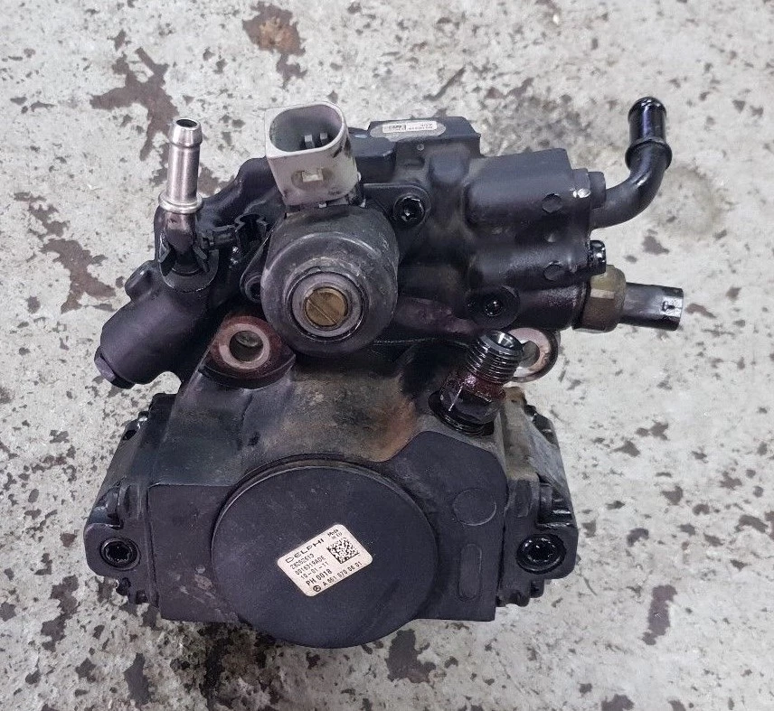 Mercedes high pressure fuel pump deals