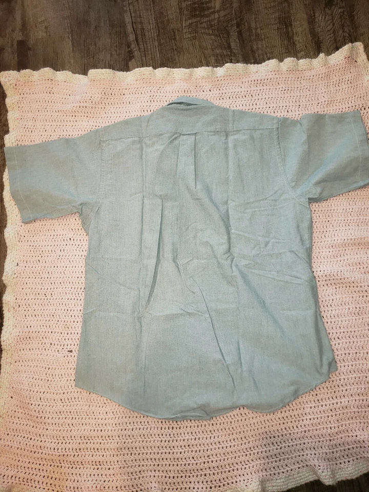 Camisa de vestir Cambridge azul manga corta para hombre algodón poliéster bolsillo 16,5  Foto 4 de 4