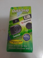 Fuji Film Disposable Camera Quick Snap Flash 27 Exposure 400 Speed Exp Nov 2008