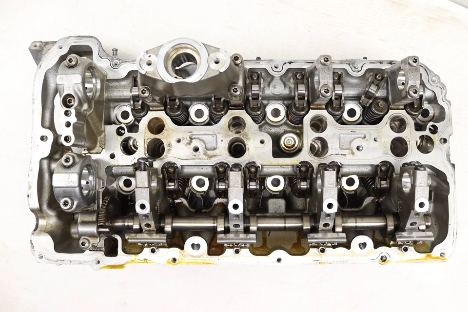2013-2015 BMW 750LI 4.4L - LEFT 4.4L Engine Cylinder HEAD 2118168 - Image 2 of 4