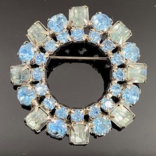 Vintage Silver Tone Round Wreath Pin Brooch Blue Stones