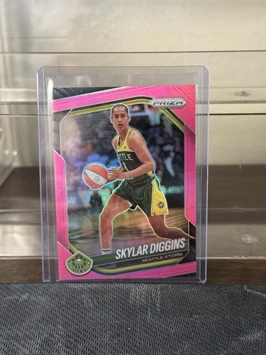 2025 Panini Prizm WNBA Skylar Diggins-Smith Pink FIRST TO PRINT 1/175 Bookend