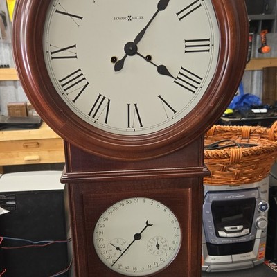 Howard Miller Brown Wood Round Wall Clock Roman Numerals Pendulum Westminster