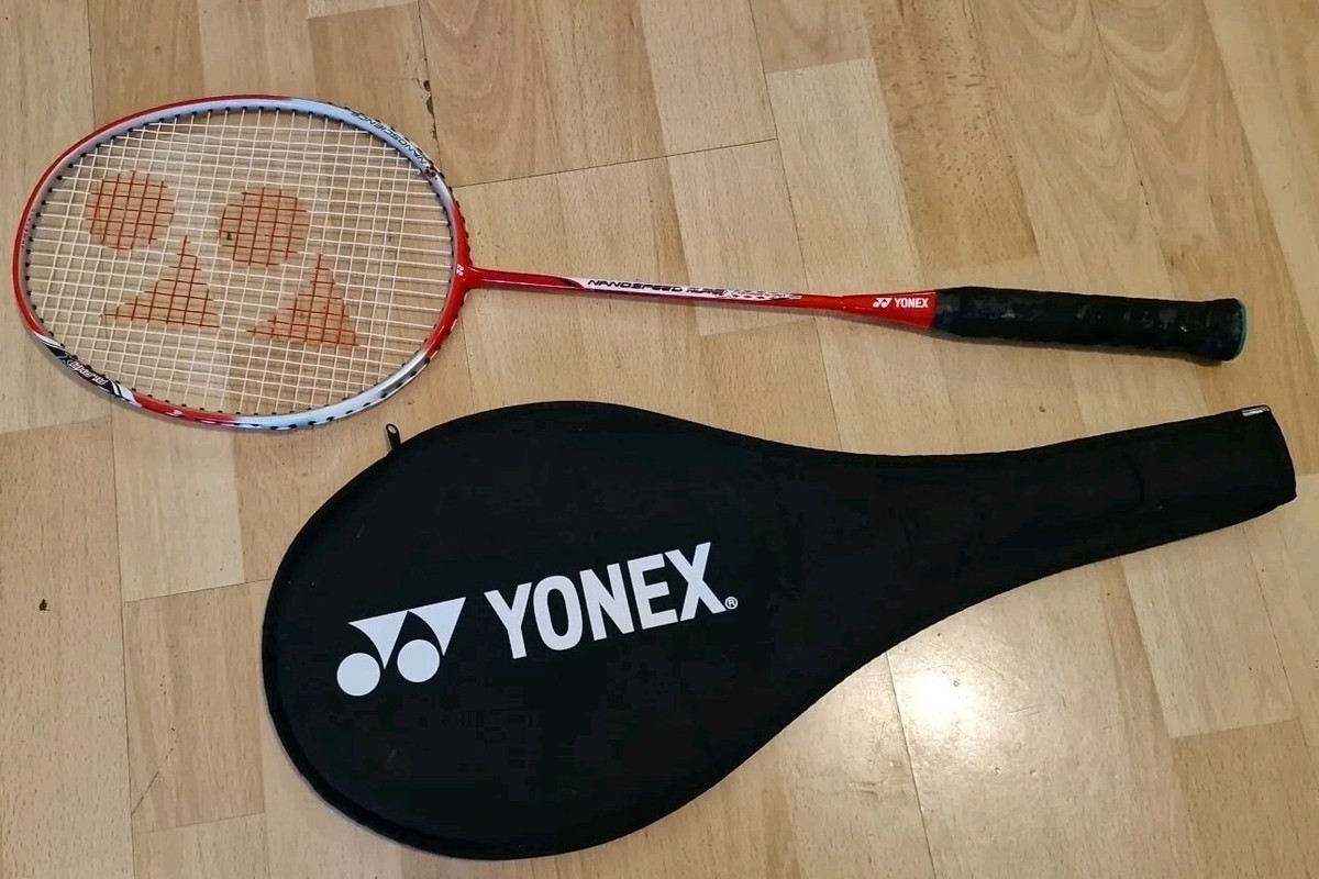 美品　激レア YONEXバドミントンラケット　NANOSPEED 5500 2本 美品 激レア YONEXバドミントンラケット NANOSPEED 5500 2本