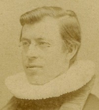 MAN IN IN GLASSES AND RUFFLED COLLAR COSTUME. CDV, ALTONA, GERMANY.