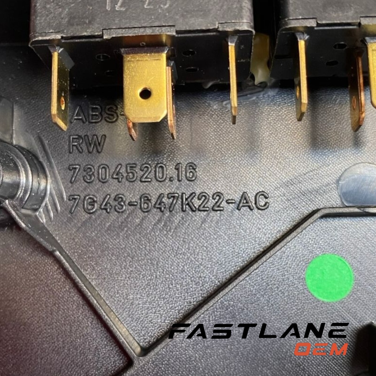 2007-2009 ASTON MARTIN DBS SEAT CONTROL NEW OEM 7G43-14E693-AA