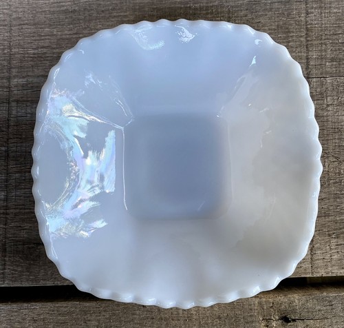 Vtg FENTON White Milk Glass Hobnail Diamond Ruffle Dish Trinket Candy Bowl 6" - Picture 5 of 5