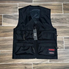 NWT Eastpak x Pleasures Mens Black Cargo Style Pocket Embroidered Spine Vest M