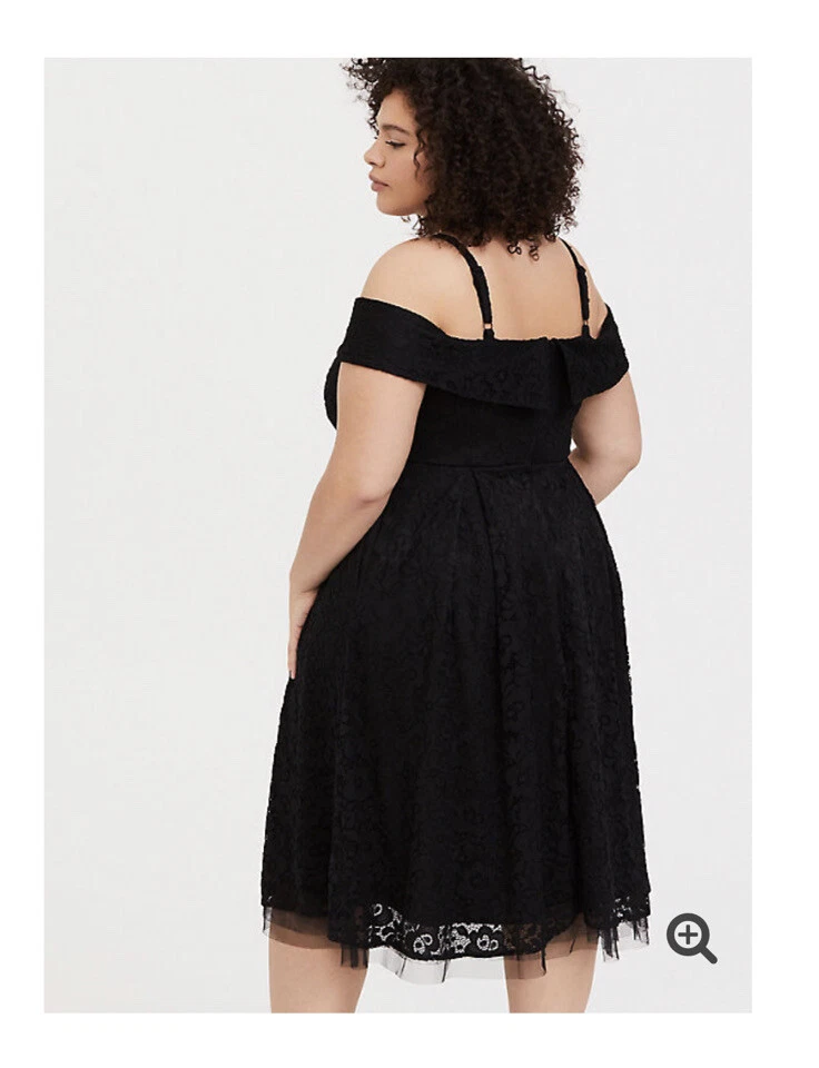 Torrid Women s BLACK LACE COLD SHOULDER SKATER DRESS Size 14 Plus Size