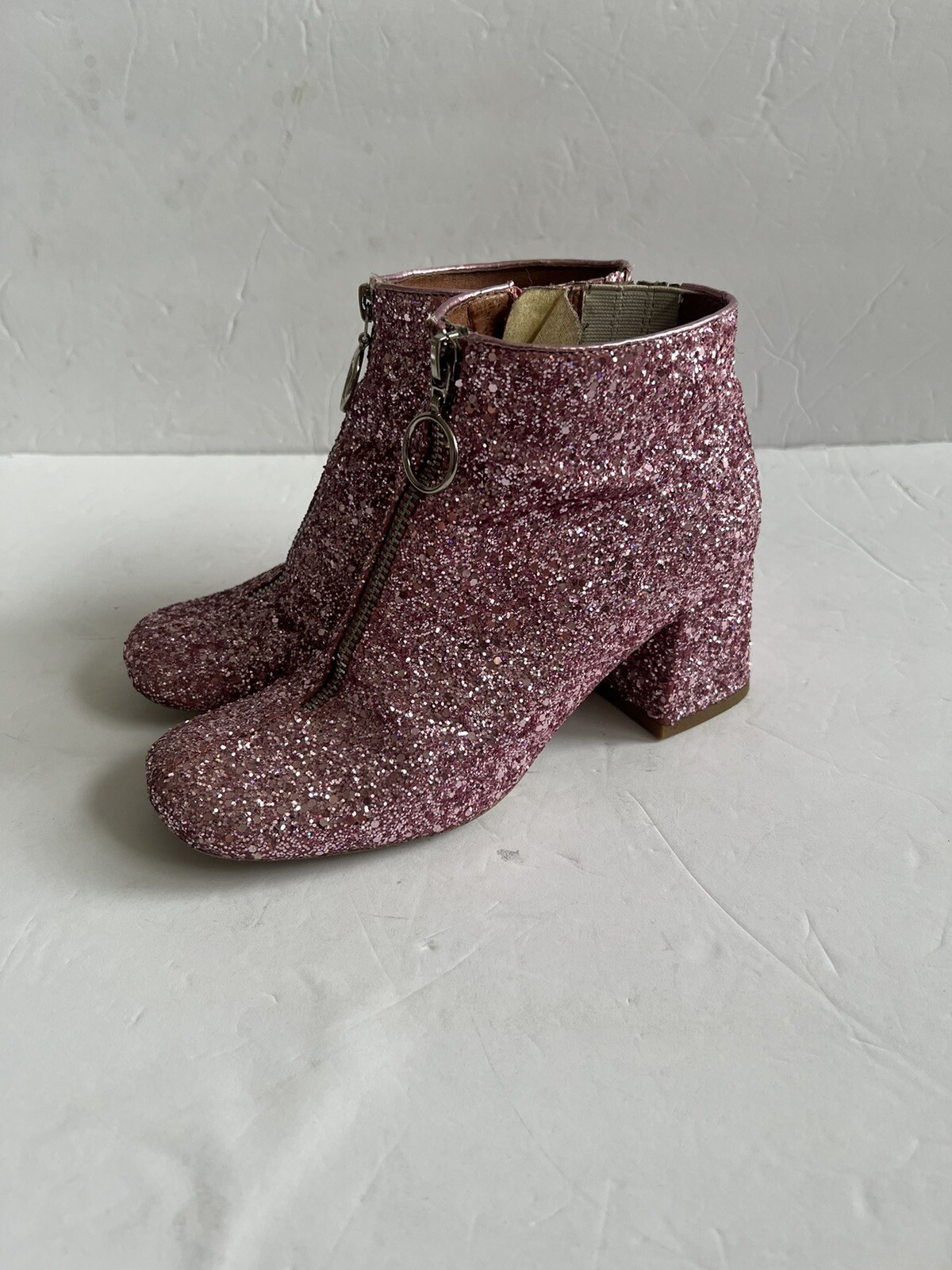 JEFFREY CAMPBELL Authentic Women Pink Glitter Side Zip ANKLE BOOTIES SZ 6 image 2