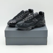 M1000BBE BEAMS Exclusive New Balance 1000 Black (Men's)