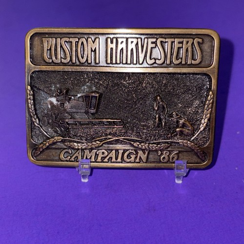 CUSTOM HARVESTERS CAMPAIGN Vtg BRASSTONE COMBINE Belt Buckle Farm Ag 1986 Wheat - Picture 2 of 6