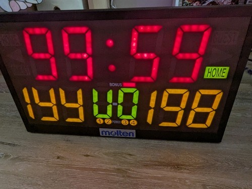 Molten Champion 24 in. Pro Electronic Scoreboard Digitimer90 Top90 READ