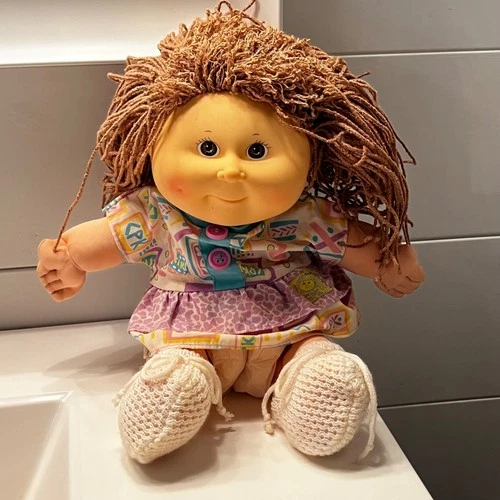 Cabbage Patch Kids Crimp n' Curl 1990 Original Clothes with CPK Logo
