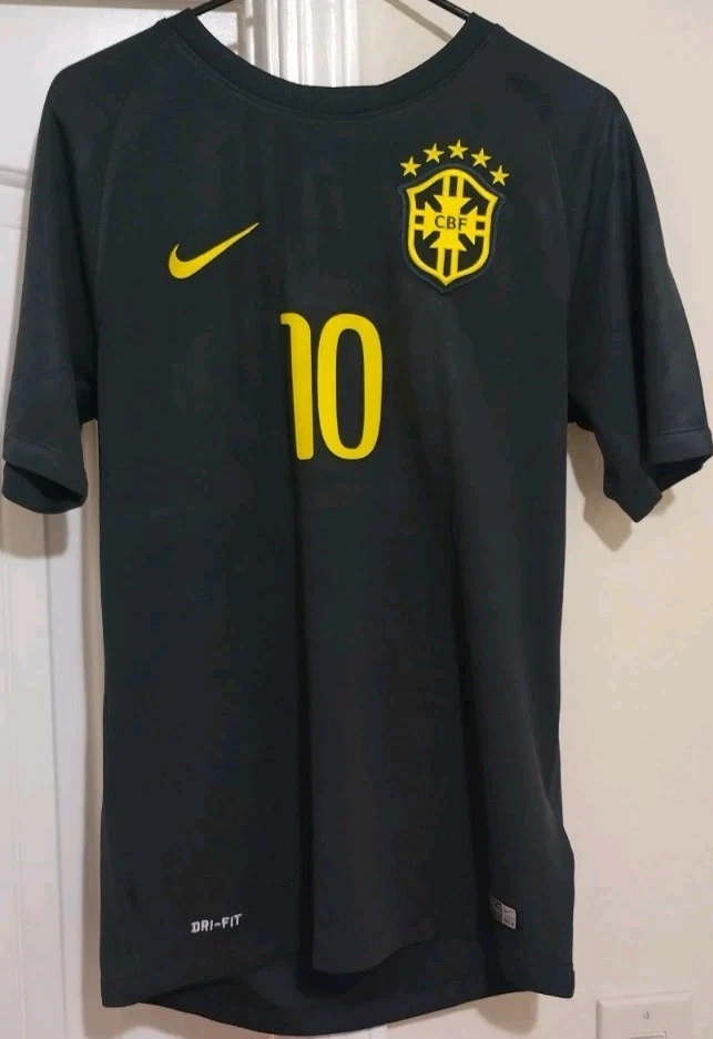 Neymar Jr Brazil Nike 2014 Third Authentic Rare Player Jersey Men’s SMALL - Image 3 of 4