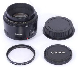 Canon Lens EF 50mm 1:1.8 II Macro Focus Lens for 35mm SLR + DIGITAL Canon DSLR