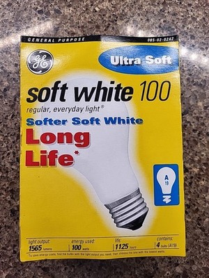 4 GE Light Bulbs Ultra Soft White 100W Long Life NEW NOS