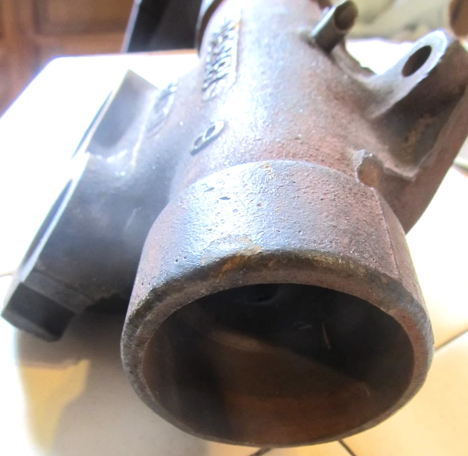 1939-1951 BUICK 320 NOS SECCIÓN CENTRAL COLECTOR ESCAPE serie 60,70,80,90 Foto 3 de 4