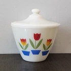 Vntg FIRE KING Oven Ware Ivory TULIP Pattern Grease/Drippings BOWL w/Lid 6" MINT