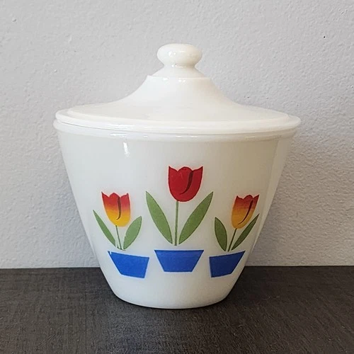Vntg FIRE KING Oven Ware Ivory TULIP Pattern Grease/Drippings BOWL w/Lid 6" MINT