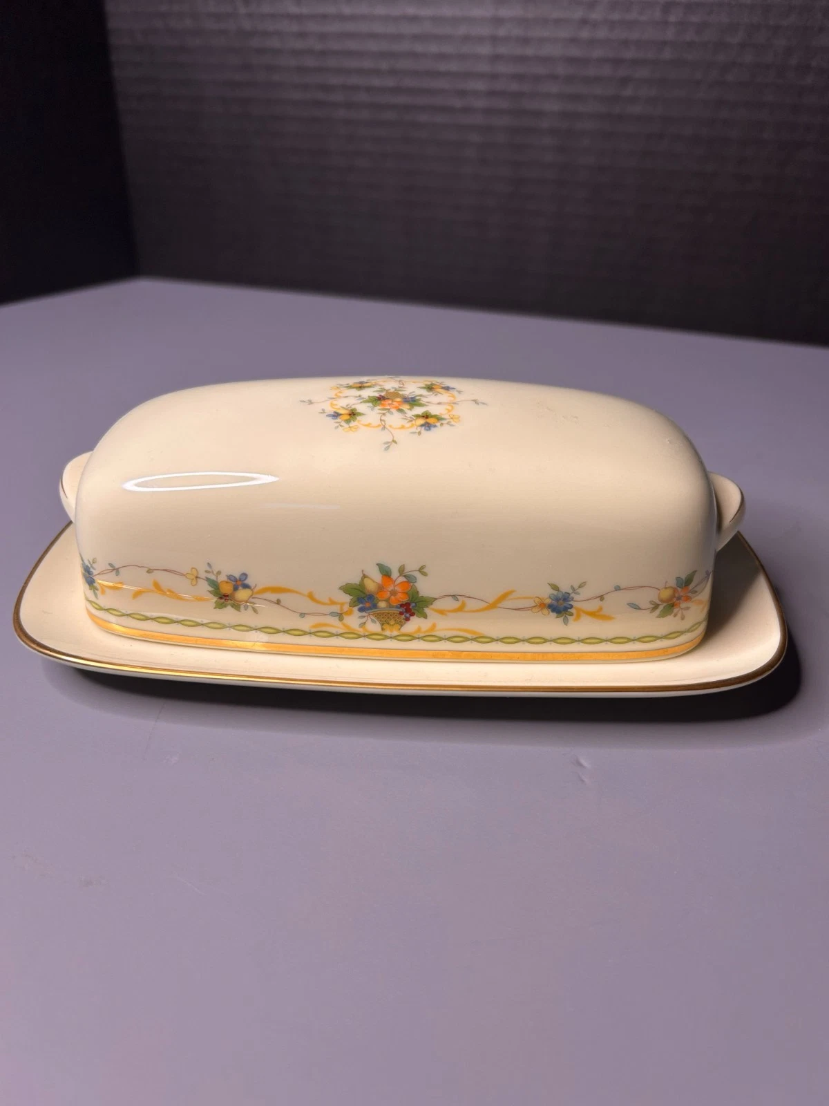 Noritake Normandy Covered Butter Dish – Vintage Floral China – 8” x 4”