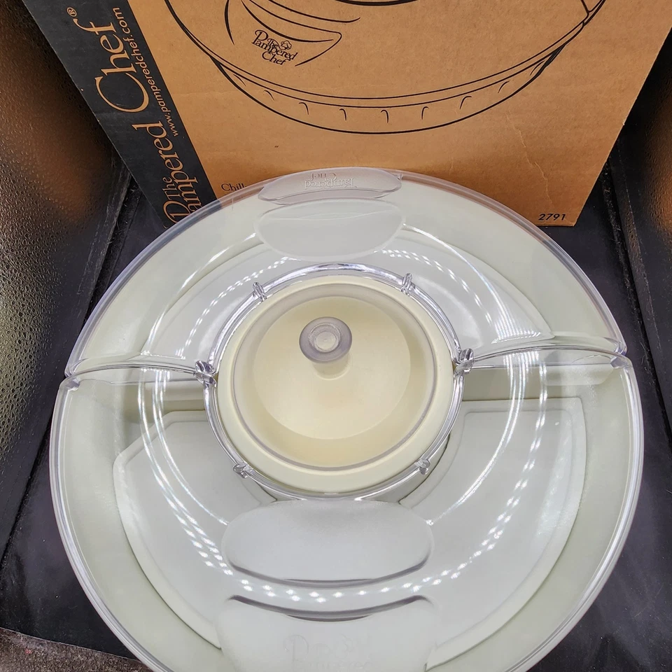 Pampered Chef Chillzanne Covered Round  Sectional Server Tray-dinner party - Image 3 of 4