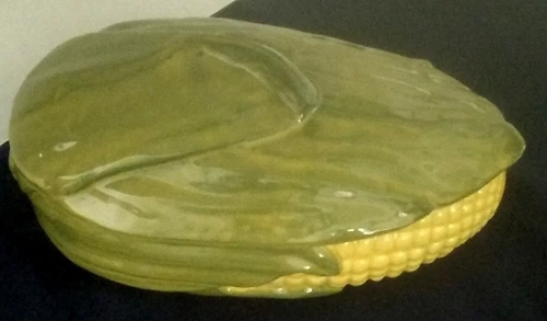 Vintage Shawnee Pottery Corn King Covered 1.5 Qt Casserole & Lid #74 USA