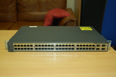 Cisco WS C3560V2 48TS S   Switch/C3560V2 48 10/100 + 4 SFP Std (reconditionné