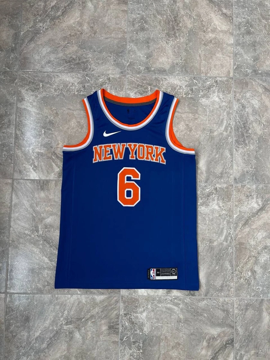 Men's New York Knicks Kristaps Porzingis Nike White Swingman