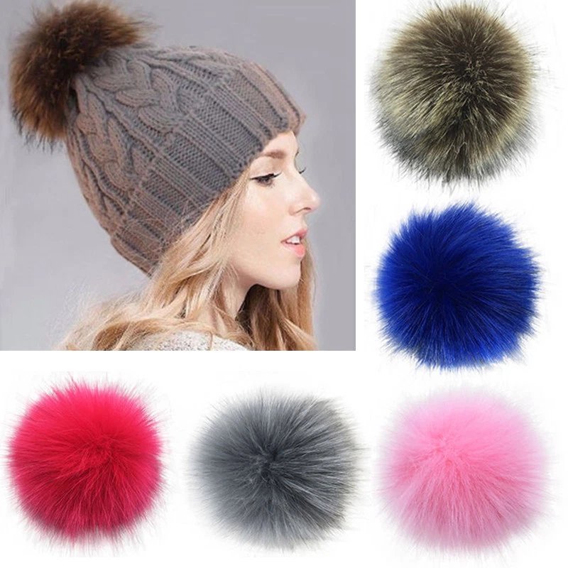 Fur pompom hat outlet