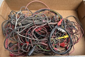 ELECTRONICS Test Leads Cables Pile