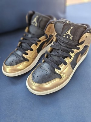 Nike Air Jordan Dub Zero Youth Size 4Y Black/Gold Metallic Sneakers